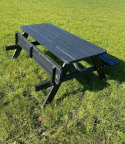 Goedkopepicknicktafels.nl | Zwarte XL Picknicktafel | Tuintafel 6 Persoons | Zwart Gespoten Gedroogd Grenen Hout! 9 Goedkopepicknicktafels.nl | Zwarte XL Picknicktafel | Tuintafel 6 Persoons | Zwart Gespoten Gedroogd Grenen Hout! -Optimaal Tuinmeubel Winkel 1045x1200 1