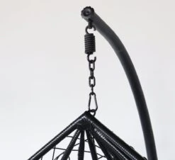 Egg Hangstoel Roundabout Zwart -Optimaal Tuinmeubel Winkel 1200x1098