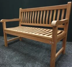 Merkloos TIERRA | Tuinbank Van Teak Comfort Plus + | 150 Cm - 3-Persoons / 3-Zits | Naturel / Original | BONANY Luxe | Geschuurd & Olie Op Waterbasis | Klassiek & Traditioneel | Stevig | Tuinzetel | Bank Voor Tuin -Optimaal Tuinmeubel Winkel 1200x1118