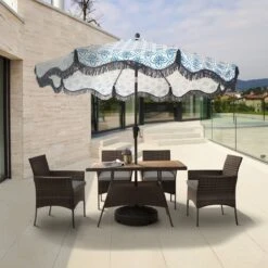 Teamson Home 5-Delig Diningset - Tuinset - Tuinmeubelen - Tafel En 4 Stoelen - Voor Maximaal 4 Personen - Massief Houten Tafelblad - Bruin - 244 X 132 X 84 (cm) -Optimaal Tuinmeubel Winkel 1200x1200 1114