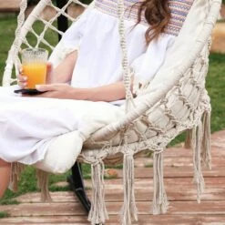 Hangstoel, Hangschommel, Hangstoel Met Een Dik Kussen, Tot 120 Kg Belastbaar, Voor Tuin, Balkon, Woonkamer, Terras, Scandinavische Stijl, Modern, Beige HMDC042M01 -Optimaal Tuinmeubel Winkel 1200x1200 248