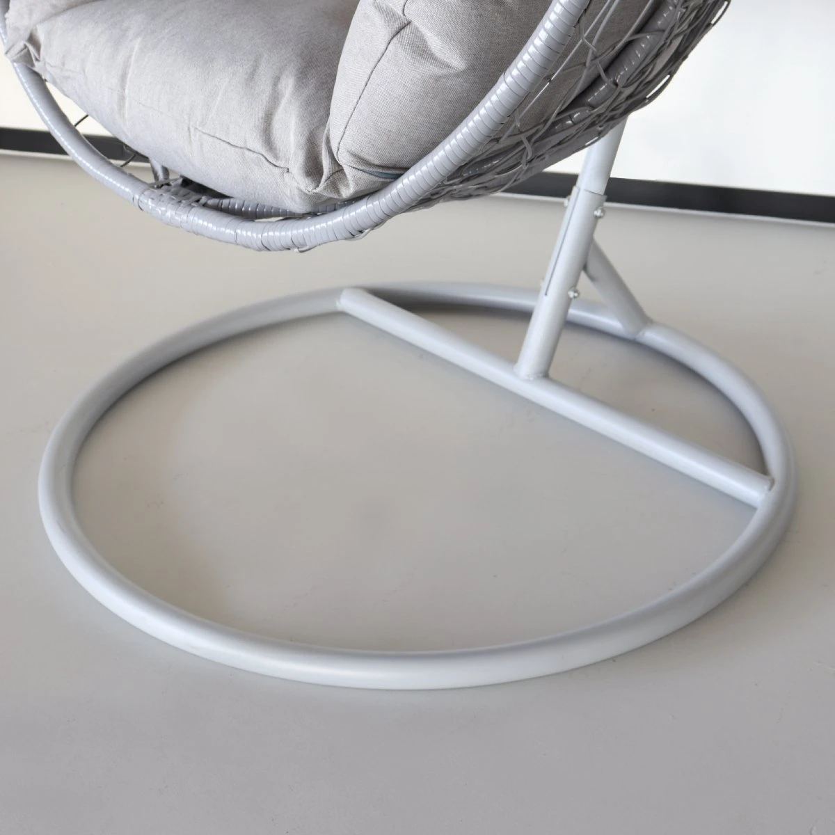 Egg Hangstoel Roundabout Grijs 4 Egg Hangstoel Roundabout Grijs - Afbeelding 4