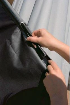 Power Goods Parasolhoes XXL Voor Zweefparasol – Parasolhoes Met Rits En Stok – Parasolhoes Staande Parasol – Tuinmeubelhoezen – Beschermhoes Zweefparasol – Waterproof – Anti-UV – 280 X 81 Cm -Optimaal Tuinmeubel Winkel 803x1200 1