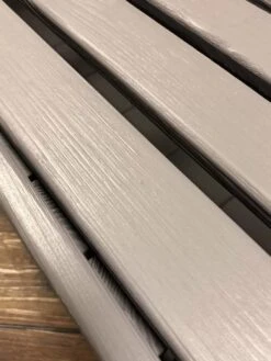 SenS-Line - Tuinbank - Pinokkio Houten Bankje - 113 X 40 X 75 Cm - Grijs 15 SenS-Line - Tuinbank - Pinokkio Houten Bankje - 113 X 40 X 75 Cm - Grijs -Optimaal Tuinmeubel Winkel 900x1200 9